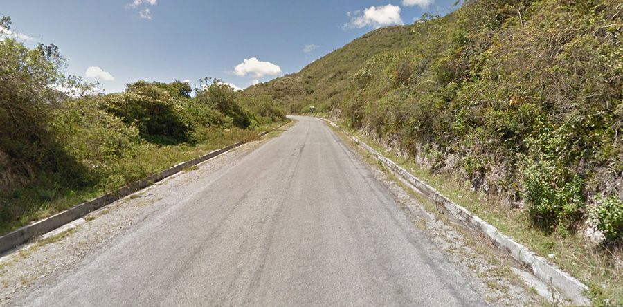 Laguna de Cuicocha Laguna de Cuicocha